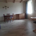 Holiday home Wakacyjne Pogobie