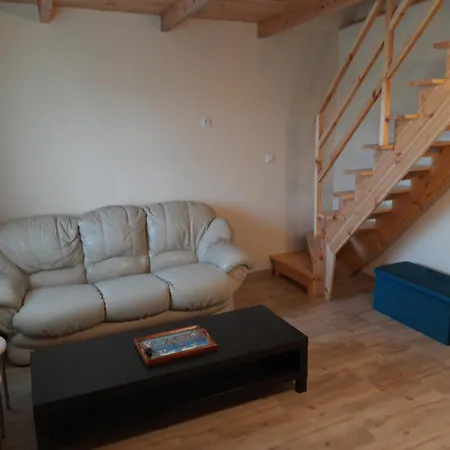 Holiday home Wakacyjne Pogobie *